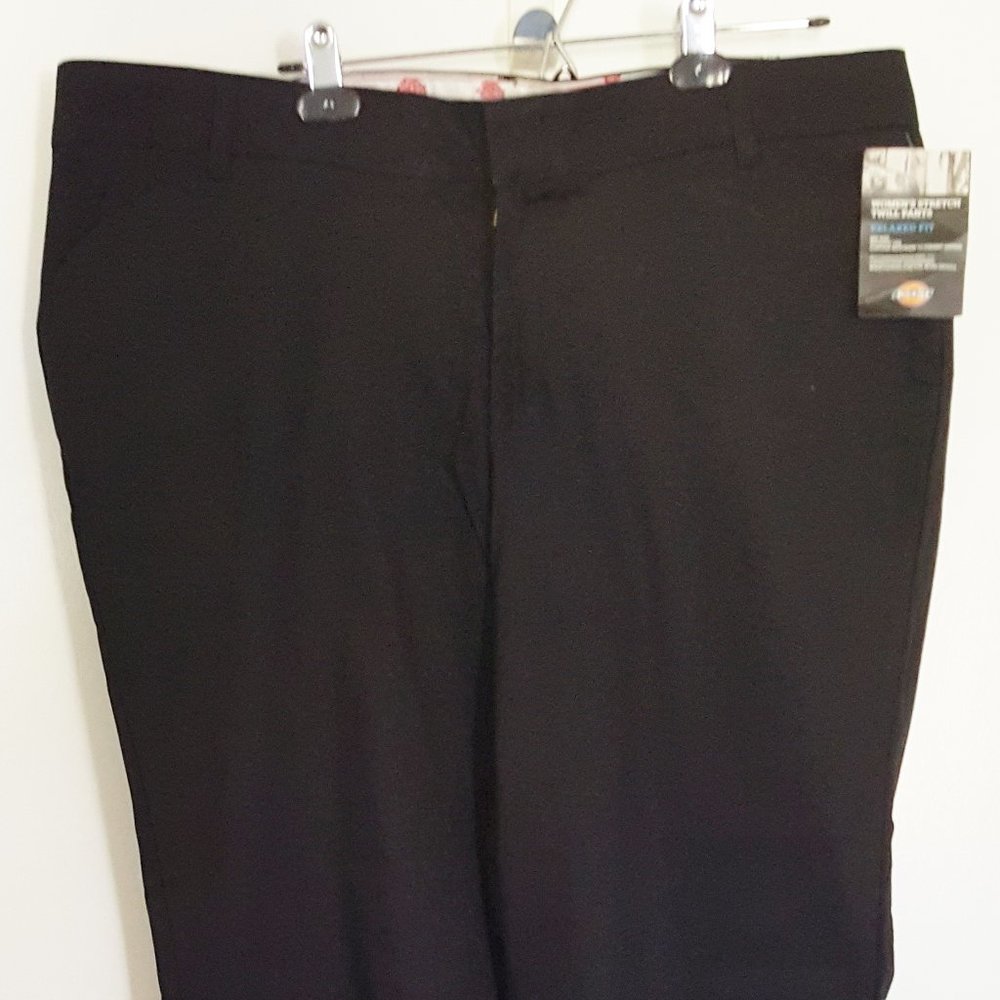 DICKIES NWT Women Stretch Twill Pants Sz 18 Relax Fit